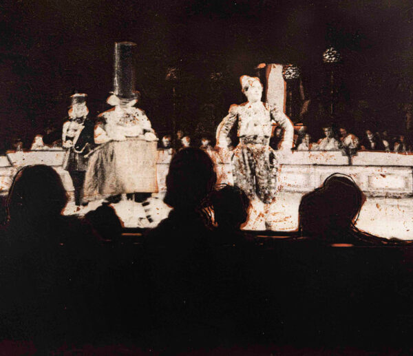 214_Kirsi_Neuvonen_Sirkusaihe2 214_Kirsi_Neuvonen_Sirkusaihe2