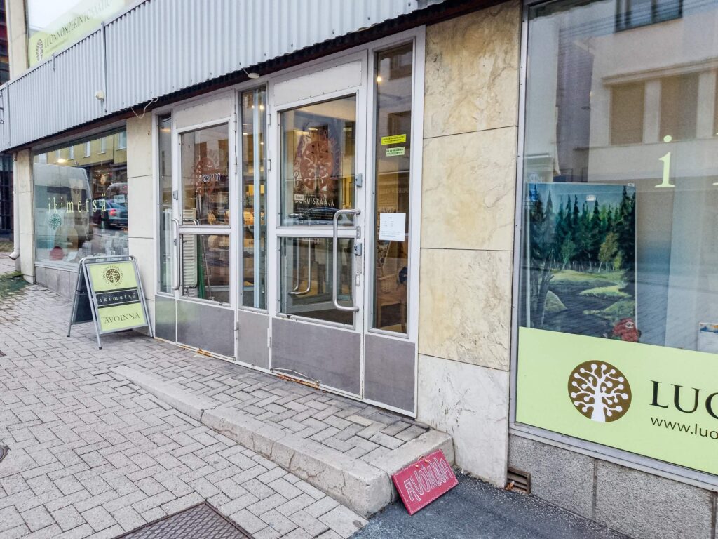 Ikimetsägalleria ja myymälä